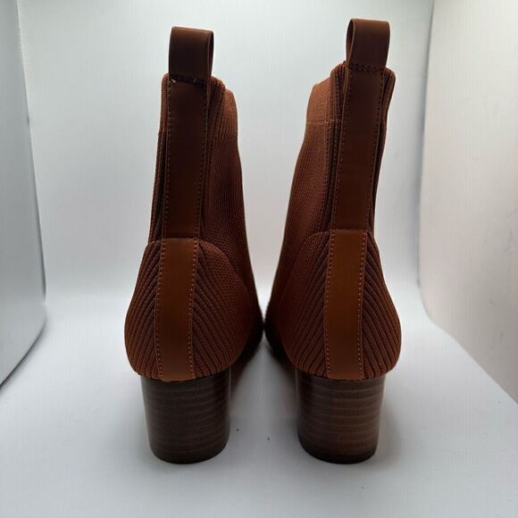 CUSHIONAIRE Women's Neely Stretch bootie +Memory Foam 8.5 TAN - Picture 4 of 7